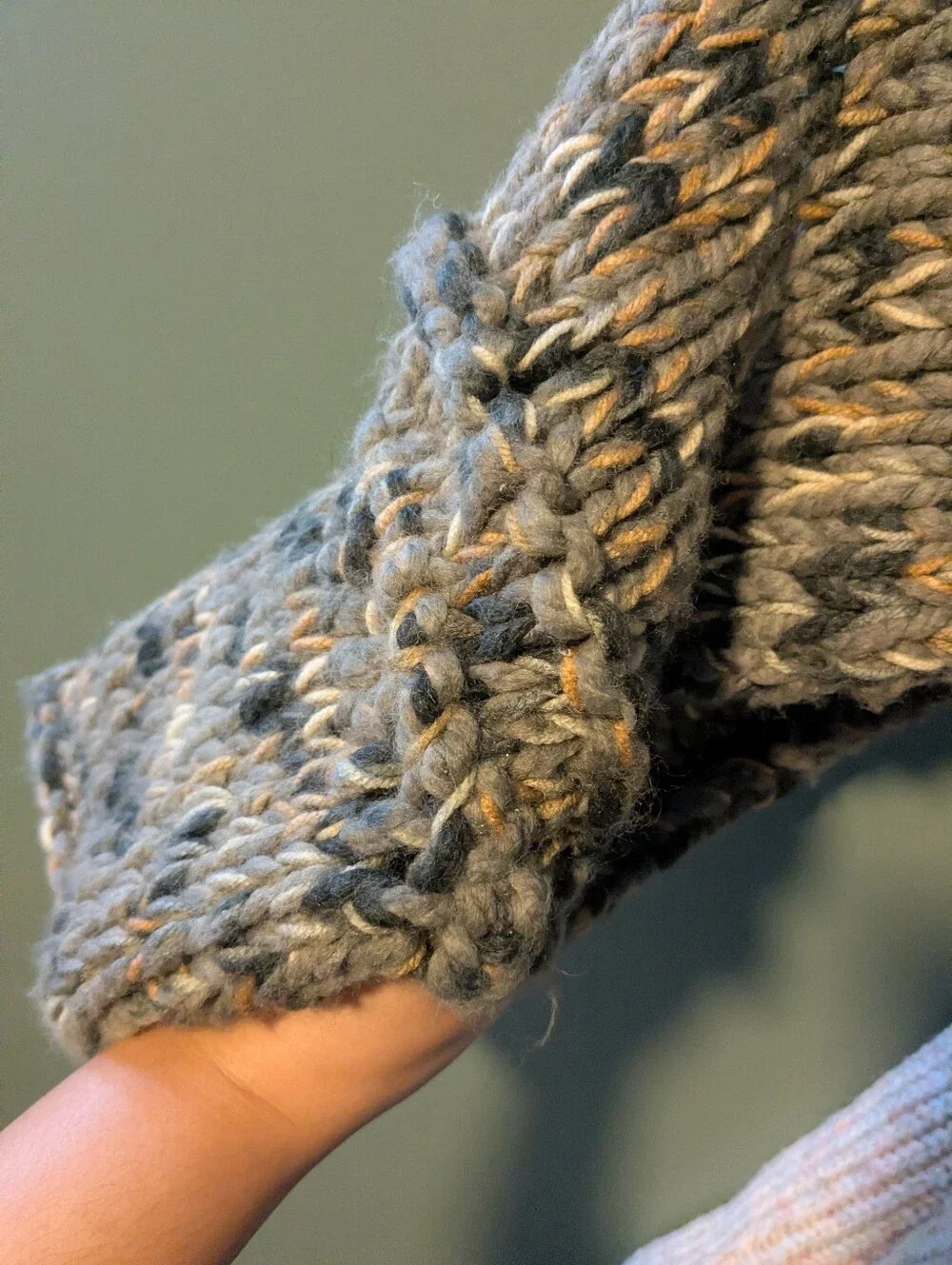 Knit Chunky Infinity Scarf Duo - Gray & Cream